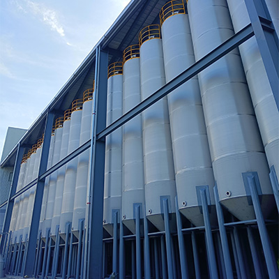 Niasi Outdoor-Silo löst zentrale Probleme bei der industriellen Materiallagerung